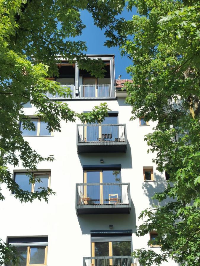 Apartment 191 With Balcony Ljubljana Buitenkant foto